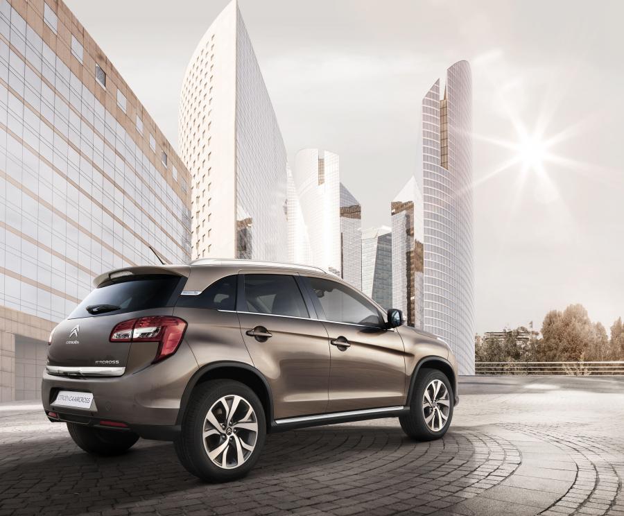  Citroen C4 AirCross 2012 года  (фото 10 из 30)